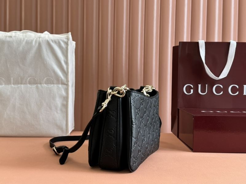 Gucci Hobo Bags